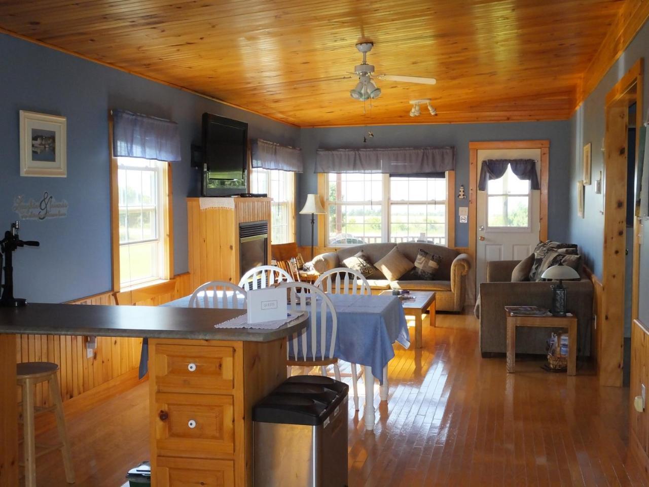 Dreams To Sea Cottages Kensington Екстериор снимка